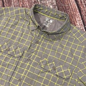 Mountain Hardwear Men Gray Check Short Sleeve Outdoor Fishing‎ Button Sz Medium